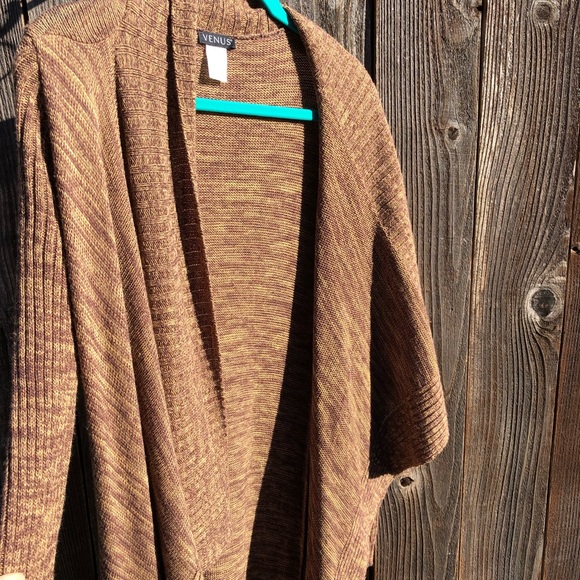 Venus waterfall full length brown duster size small - Picture 10 of 16